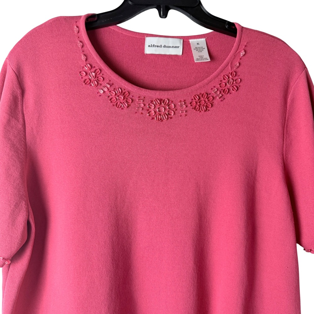 Alfred Dunner Knit Top Women XL Pink Beaded Floral Crew Neck Short Sleeve XL